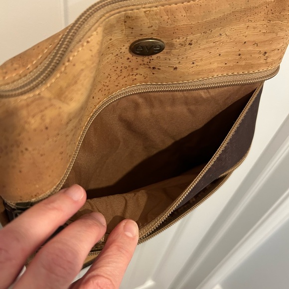 Eve Cork Purse - Picture 7 of 11